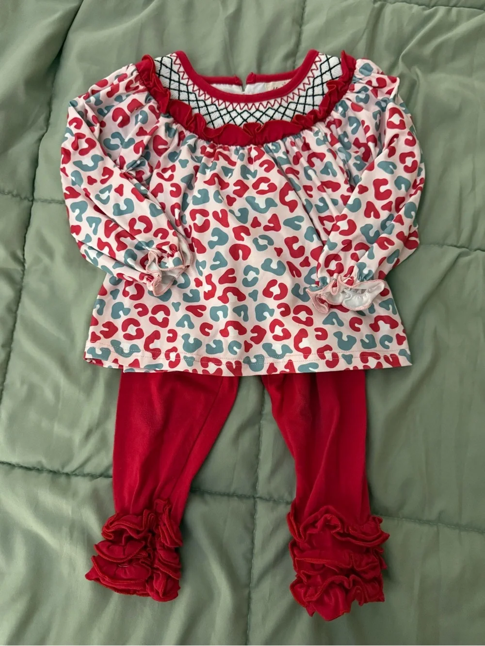 Red & White Leopard Print Girls' Matching Set - Top & Red Ruffle Leggings